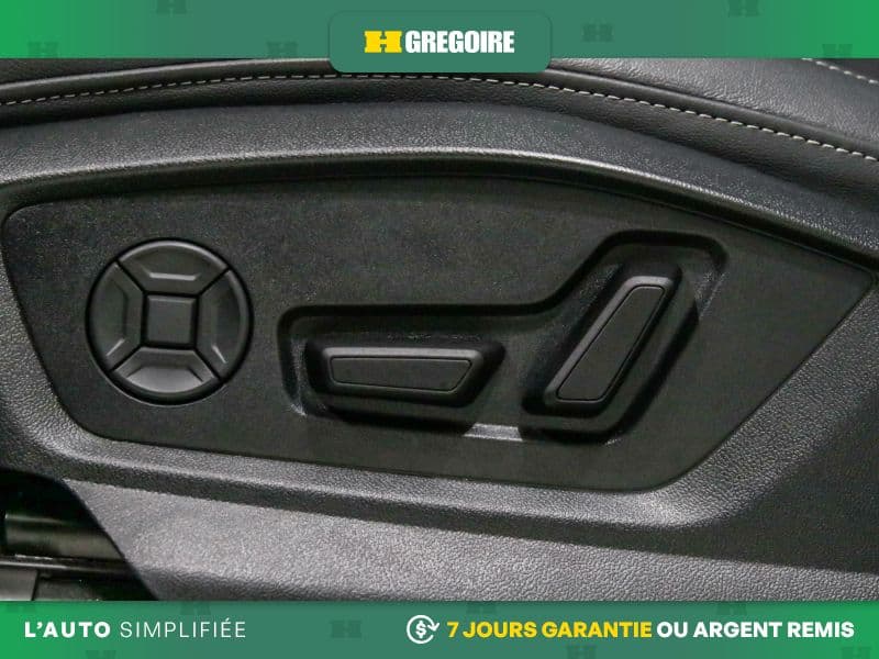Audi Q8 2025 — photo 14