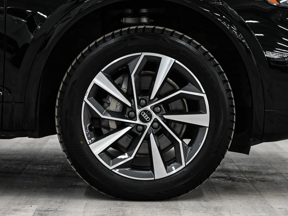 Audi Q5 2022 — photo 7