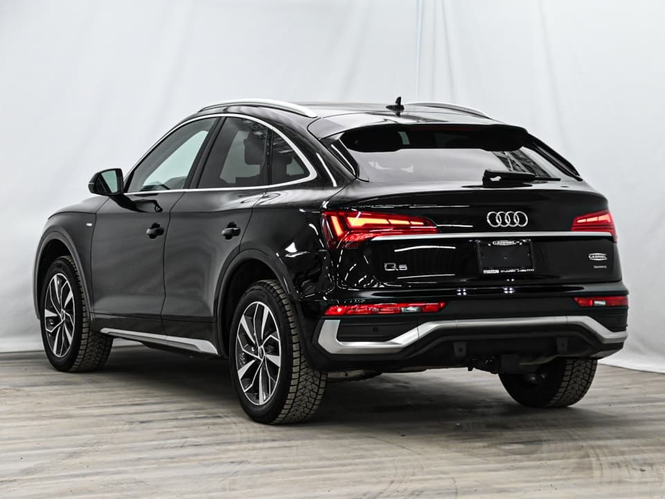 Audi Q5 2022 — photo 9