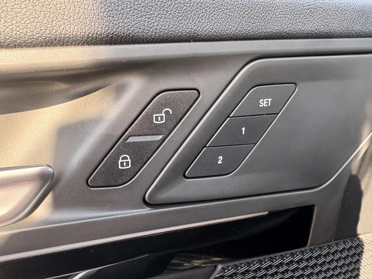 BMW X2 2025 — photo 15