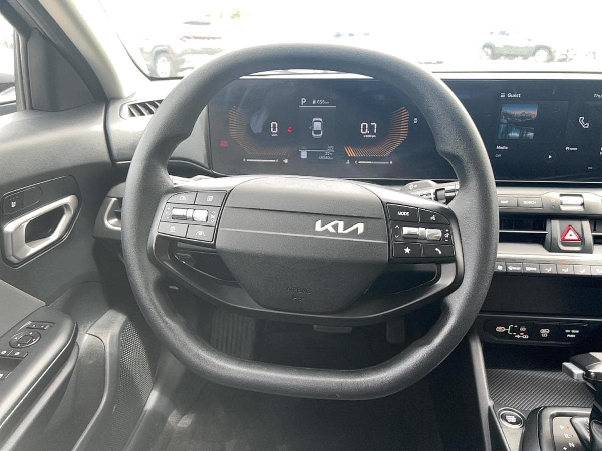 Kia K4 2025 — photo 10