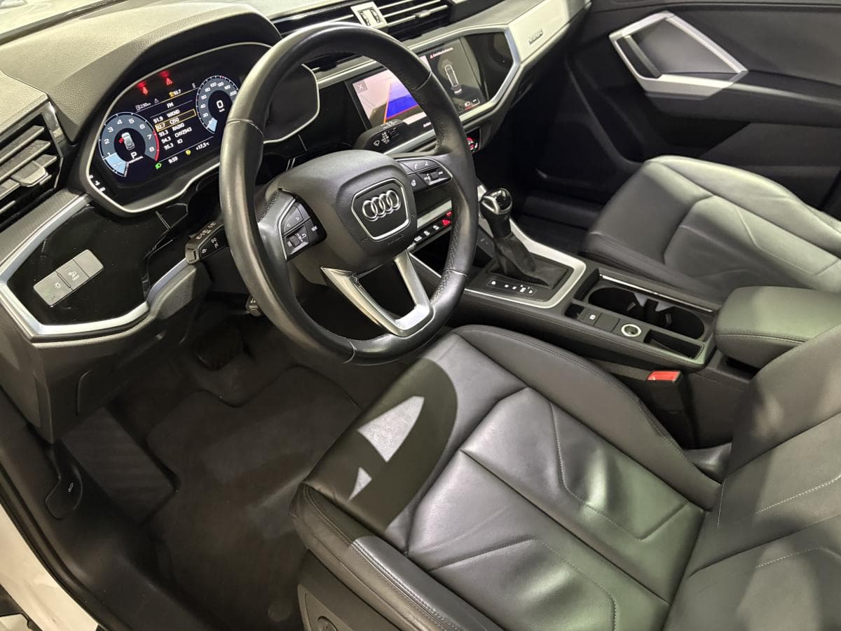 Audi Q3 2024 — photo 15