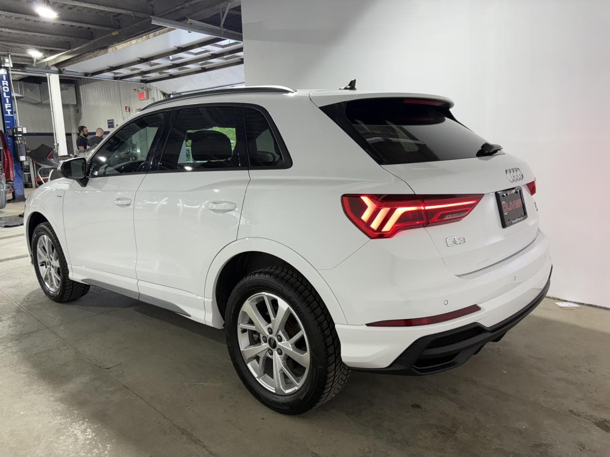 Audi Q3 2024 — photo 6