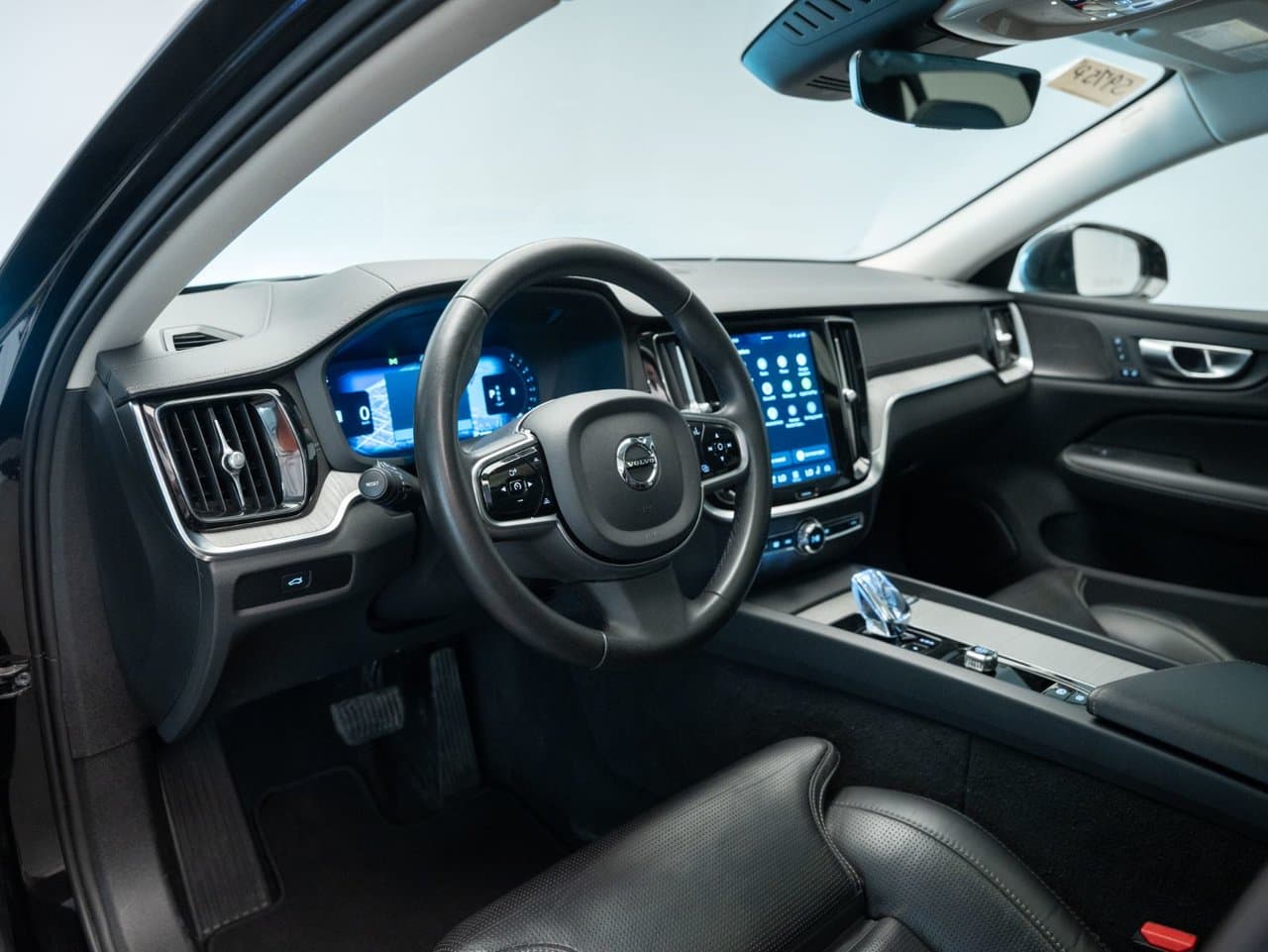 Volvo V60 2024 — photo 20