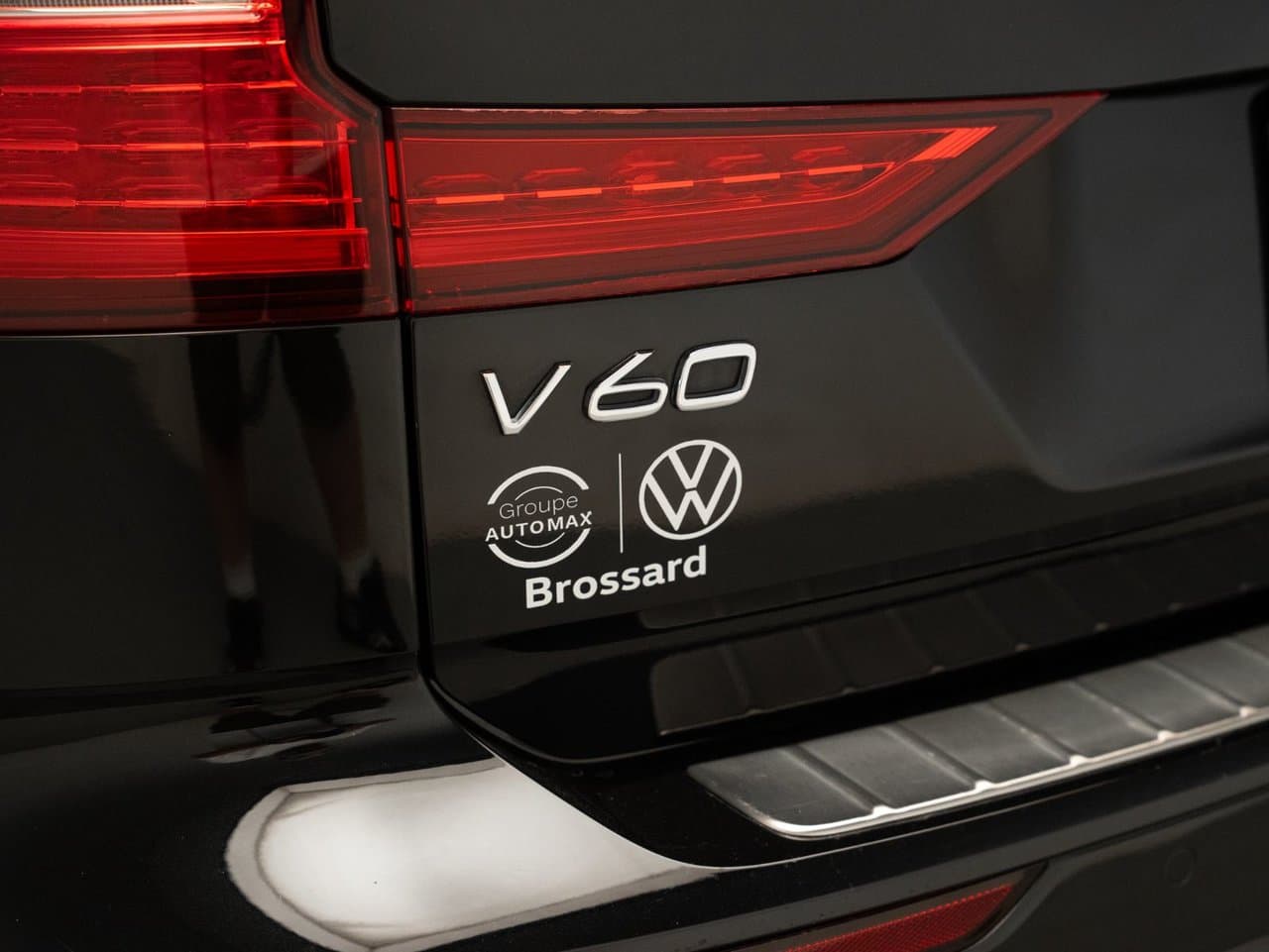 Volvo V60 2024 — photo 8