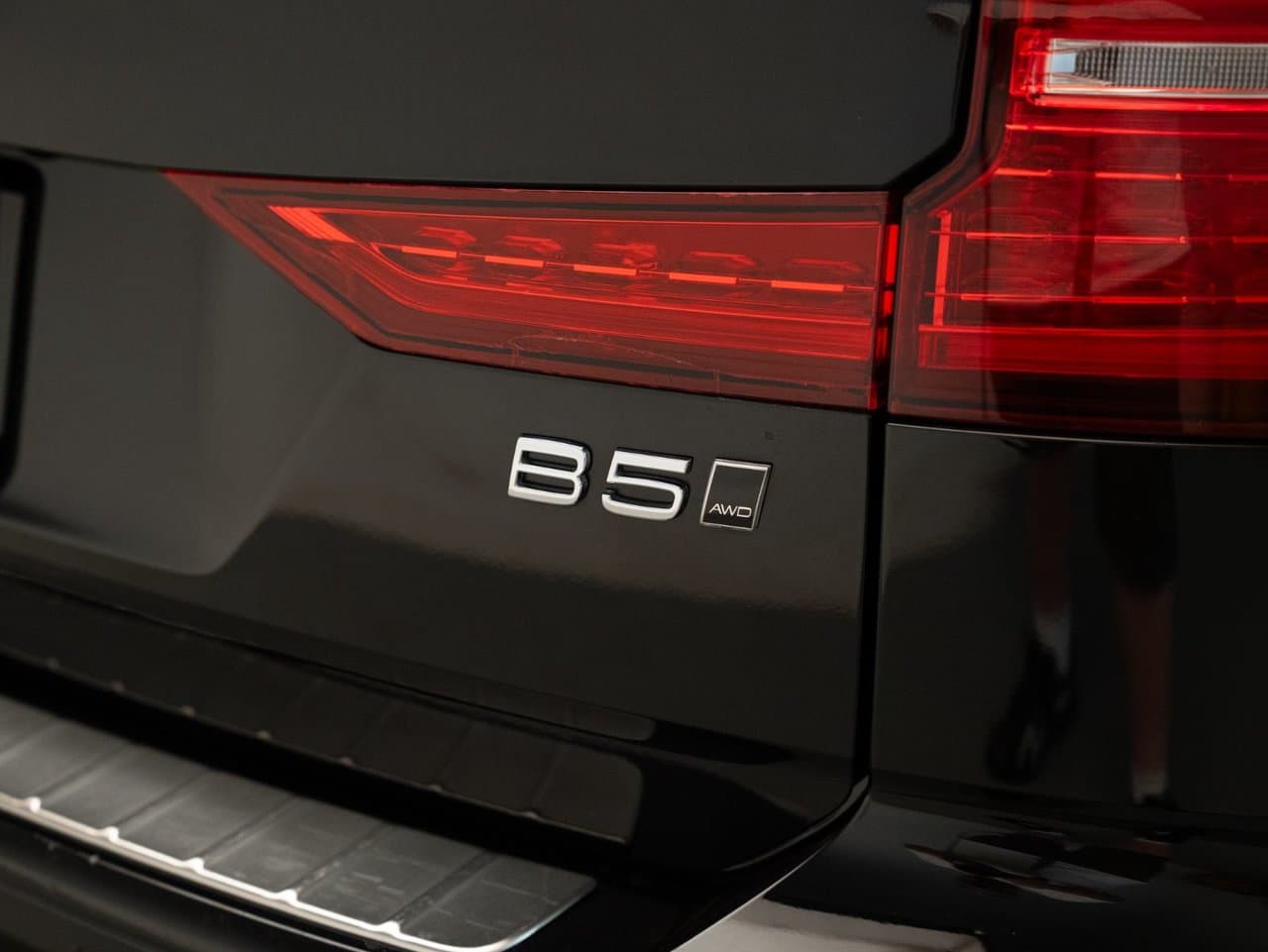 Volvo V60 2024 — photo 9