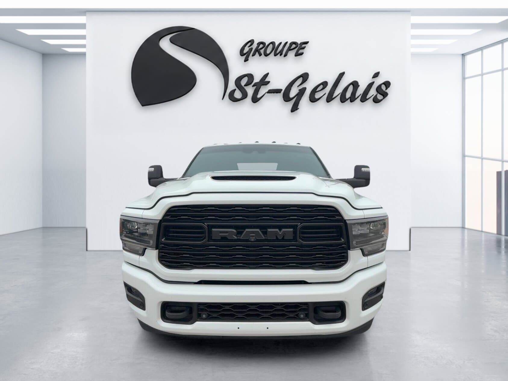 RAM 2500 2023 — photo 2