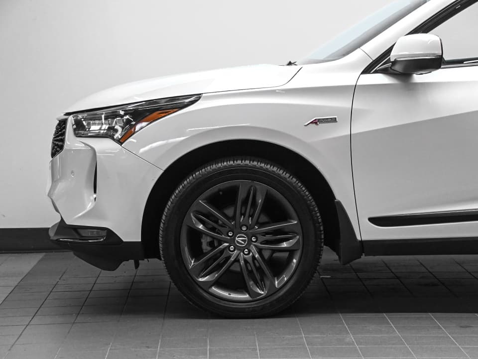 Acura RDX 2023 — photo 8