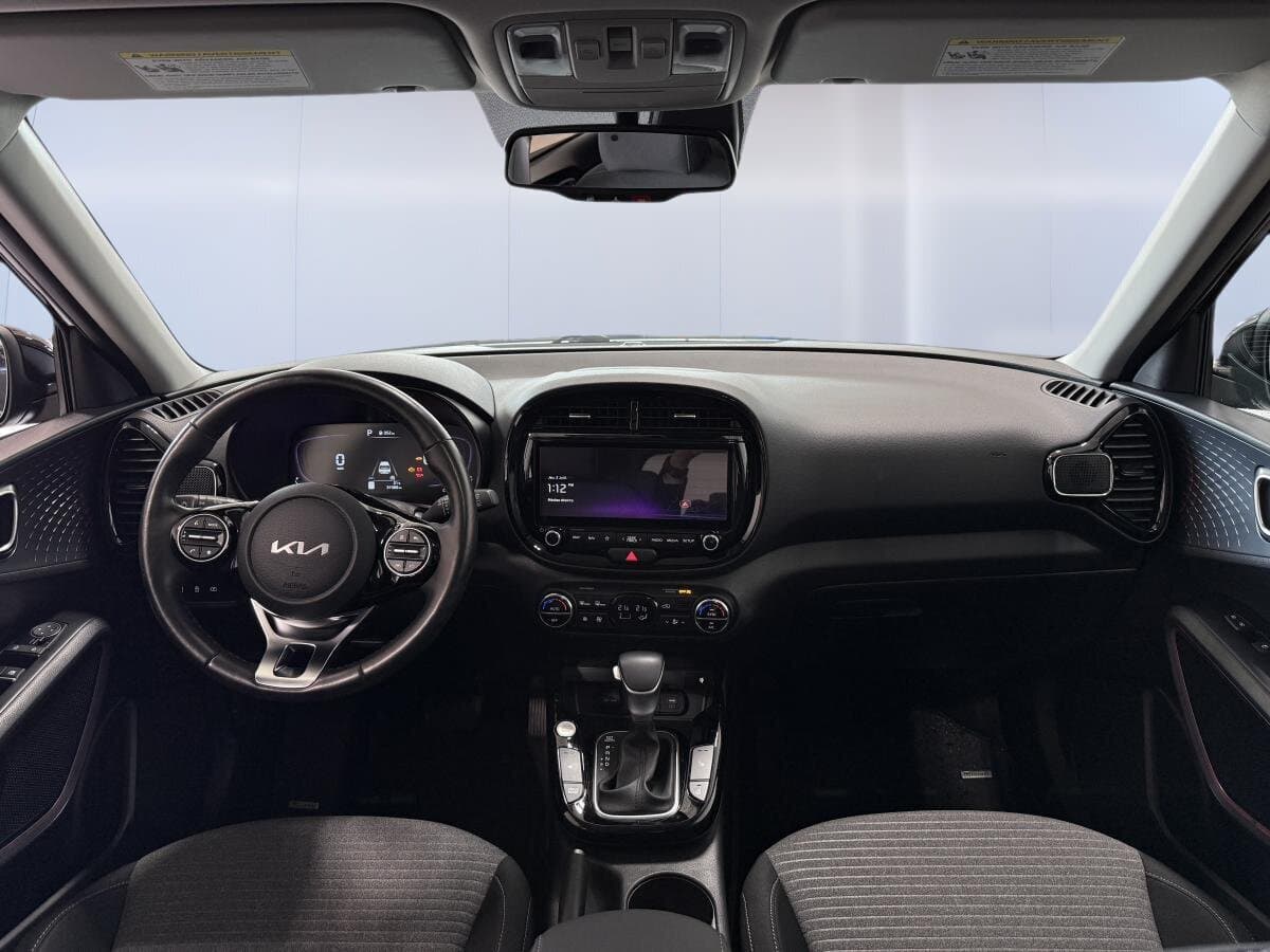 Kia Soul 2023 — photo 10