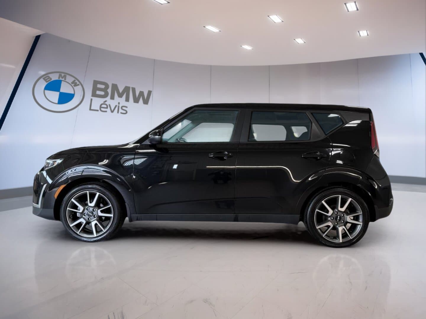 Kia Soul 2023 — photo 3