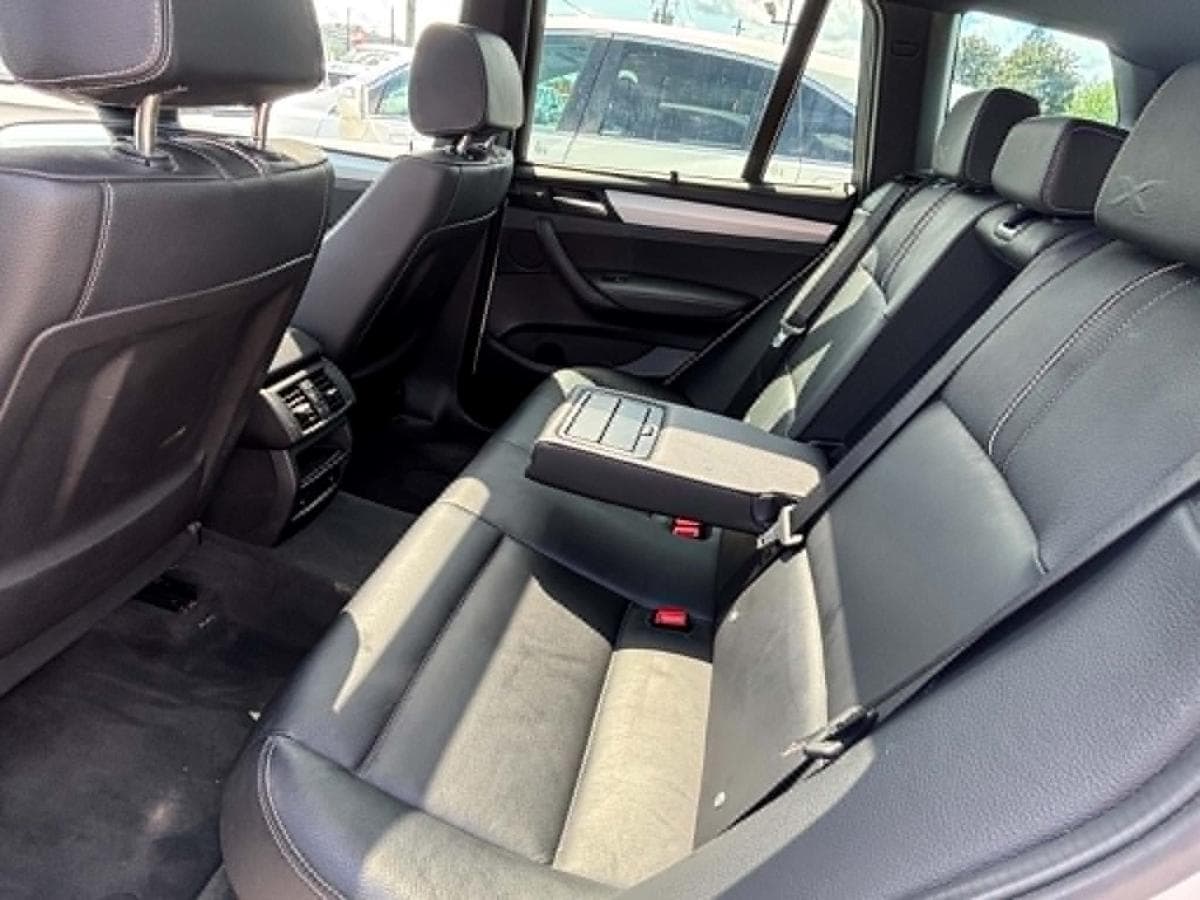 BMW X3 2017 — photo 15