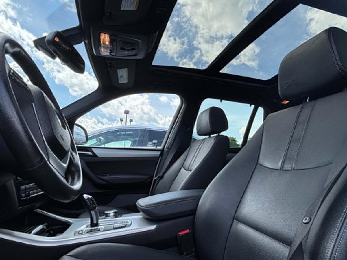 BMW X3 2017 — photo 9