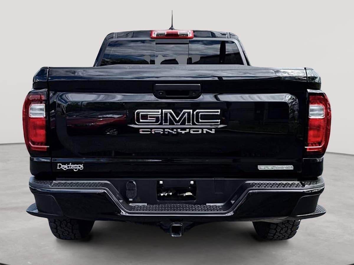 GMC Canyon 2023 — photo 4
