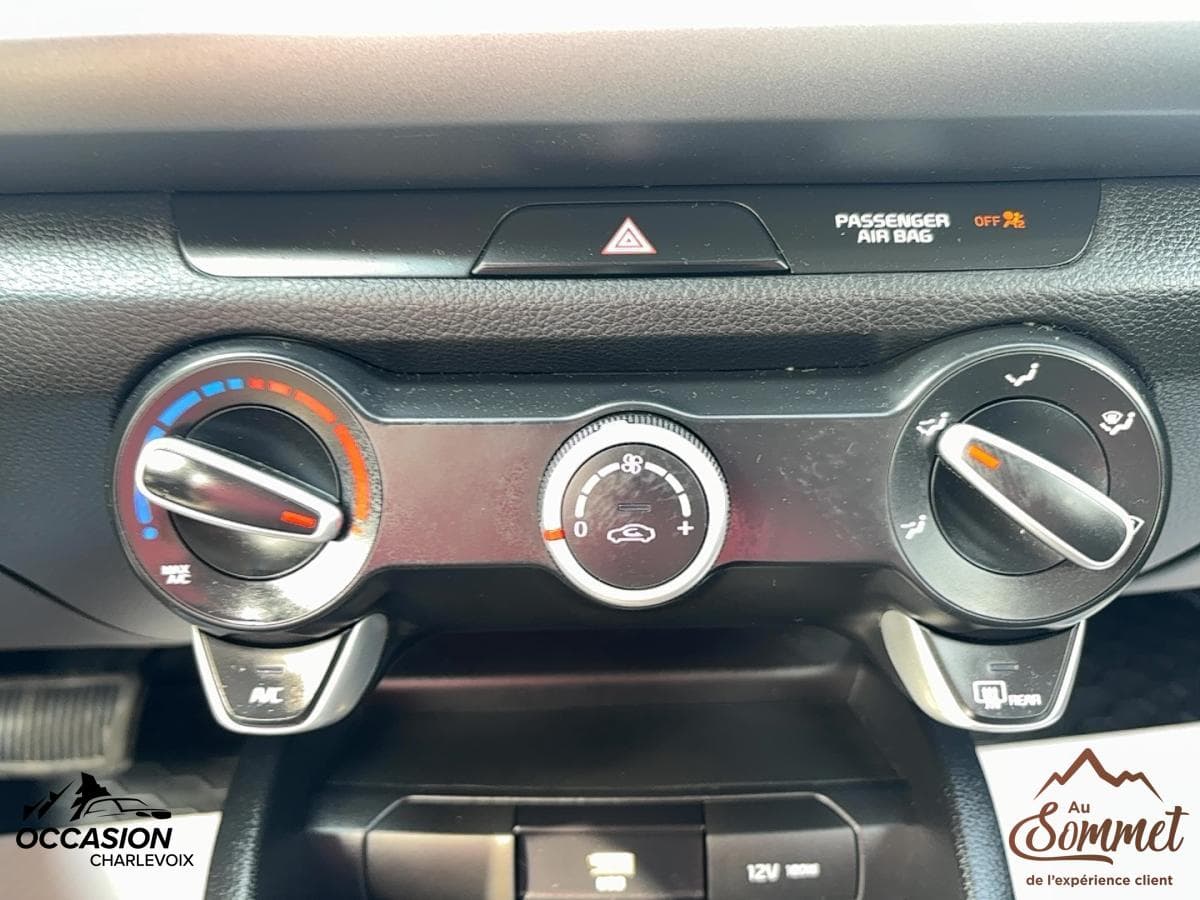 Kia Rio5 2022 — photo 13
