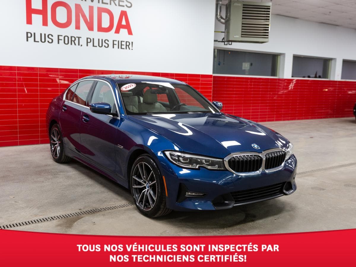 BMW 330e 2022 — photo 3
