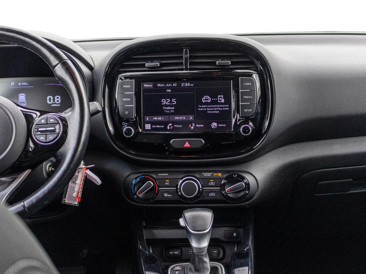 Kia Soul 2023 — photo 11