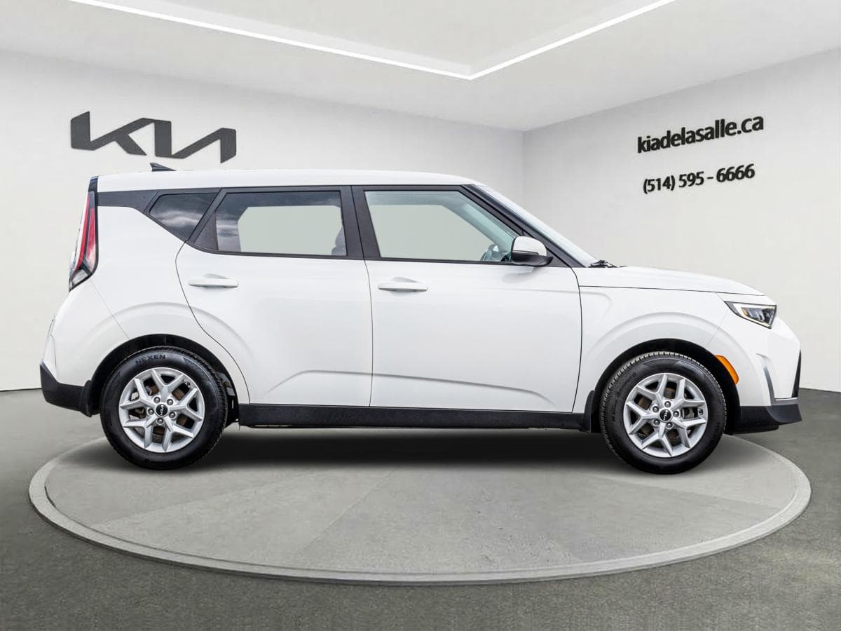 Kia Soul 2023 — photo 7