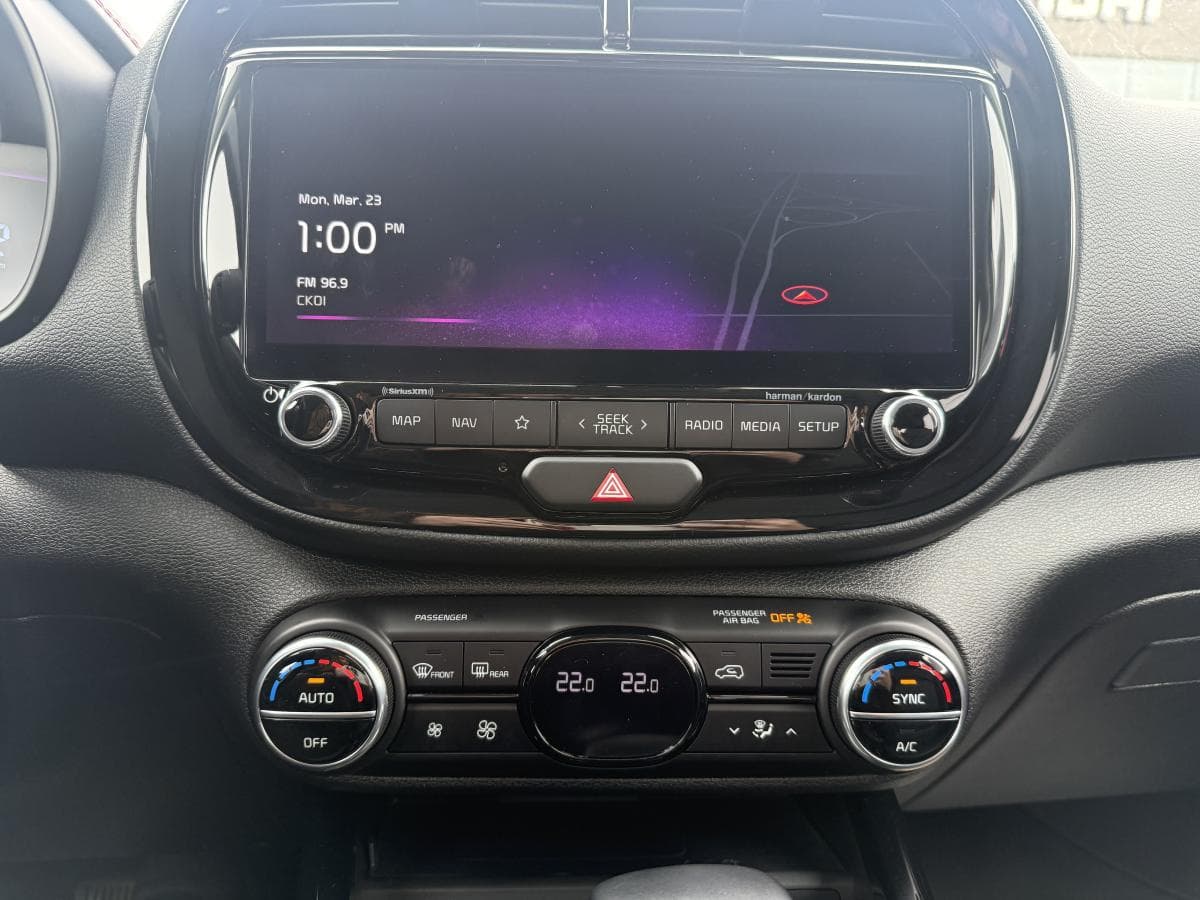 Kia Soul 2023 — photo 19