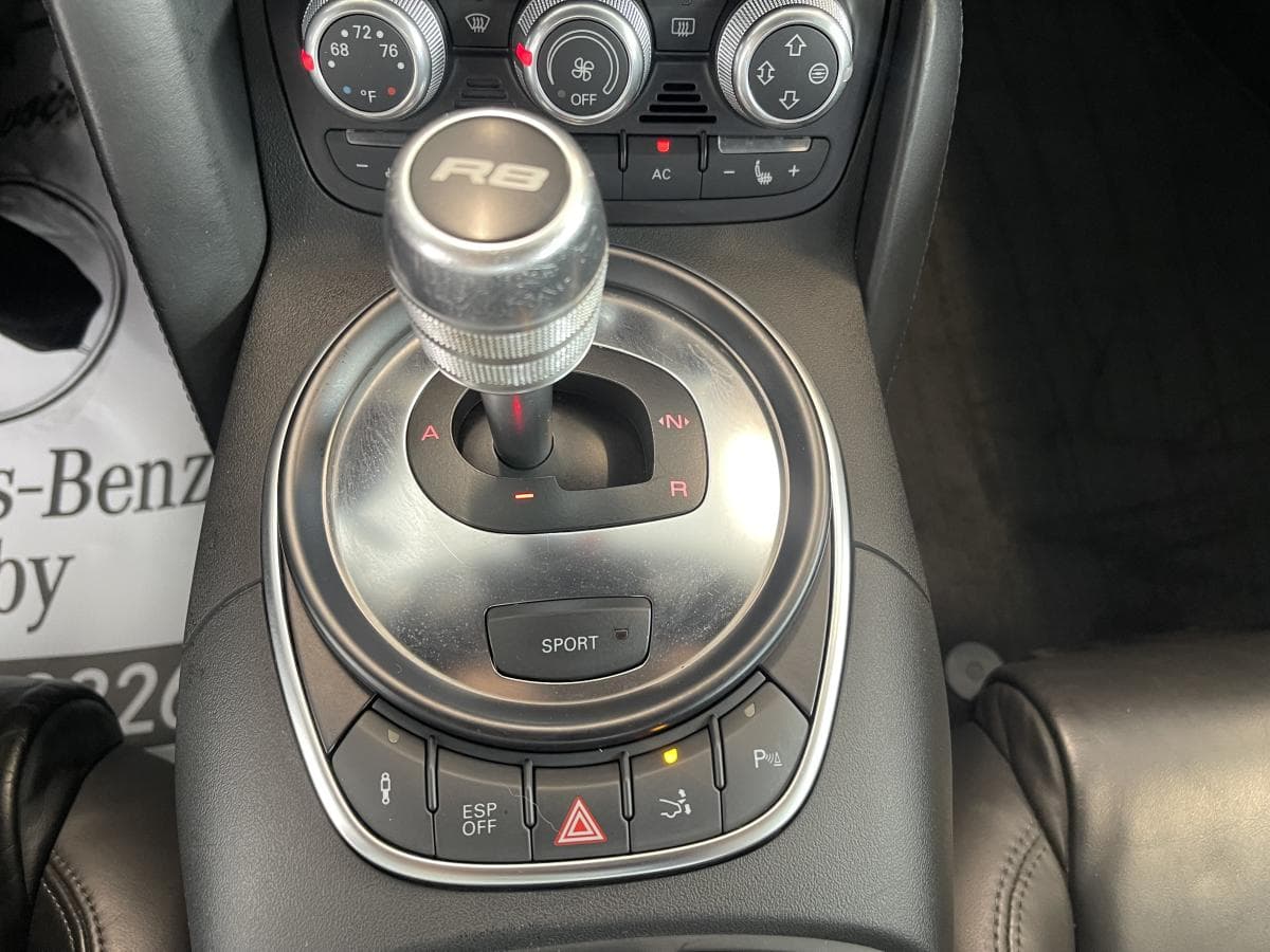 Audi R8 2008 — photo 15