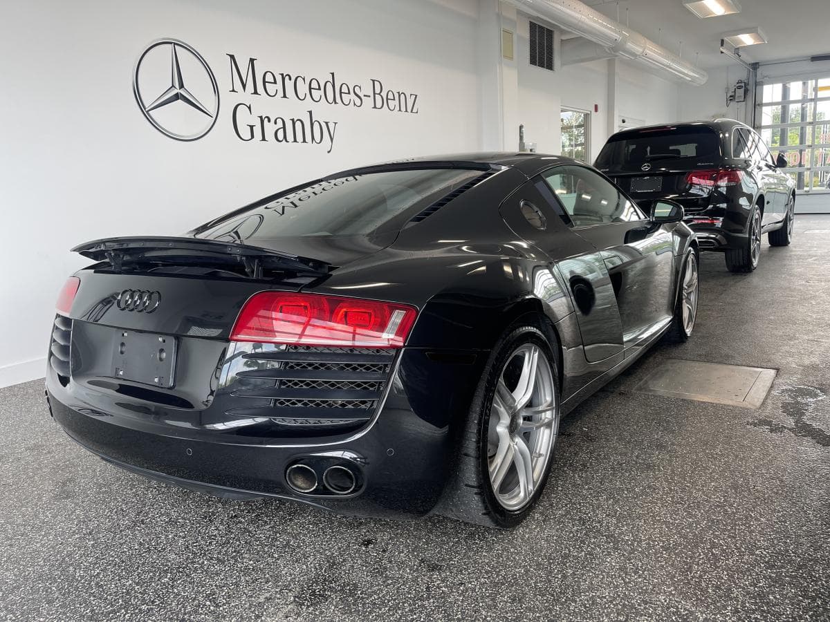 Audi R8 2008 — photo 2