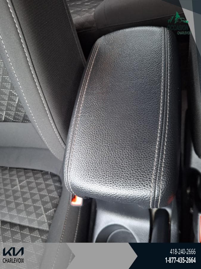 Kia Rio5 2023 — photo 19