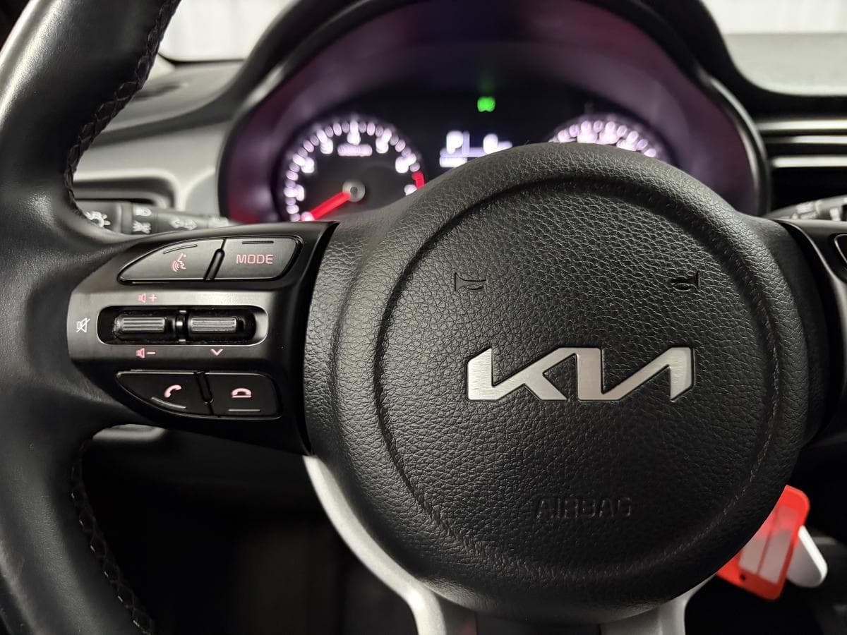 Kia Rio5 2022 — photo 15