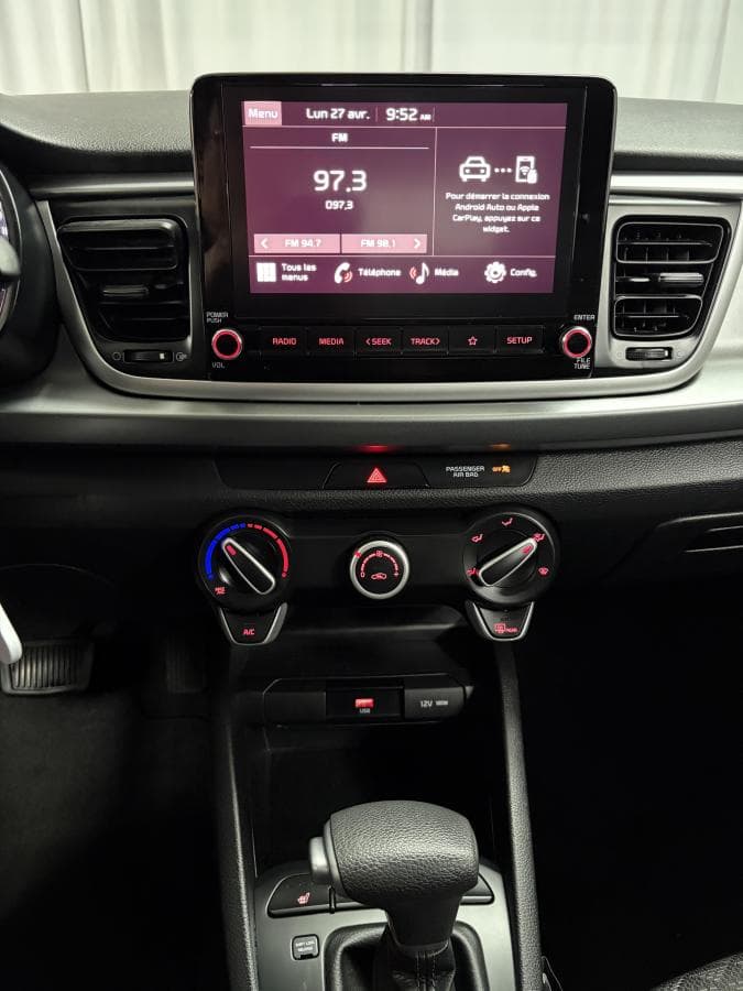 Kia Rio5 2022 — photo 18