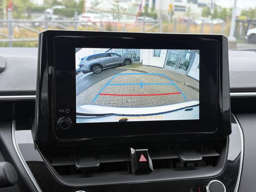 Toyota Corolla 2023 — photo 10