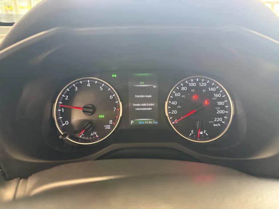 Toyota RAV4 2021 — photo 8