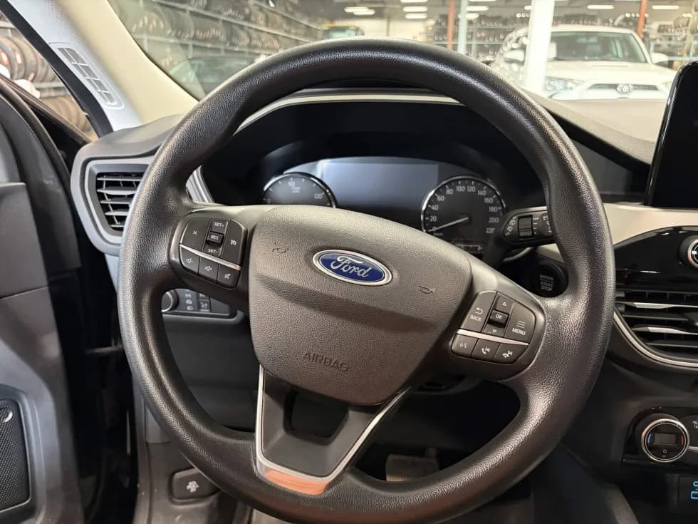 Ford Escape 2021 — photo 7