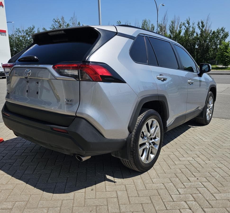 Toyota RAV4 2025 — photo 4