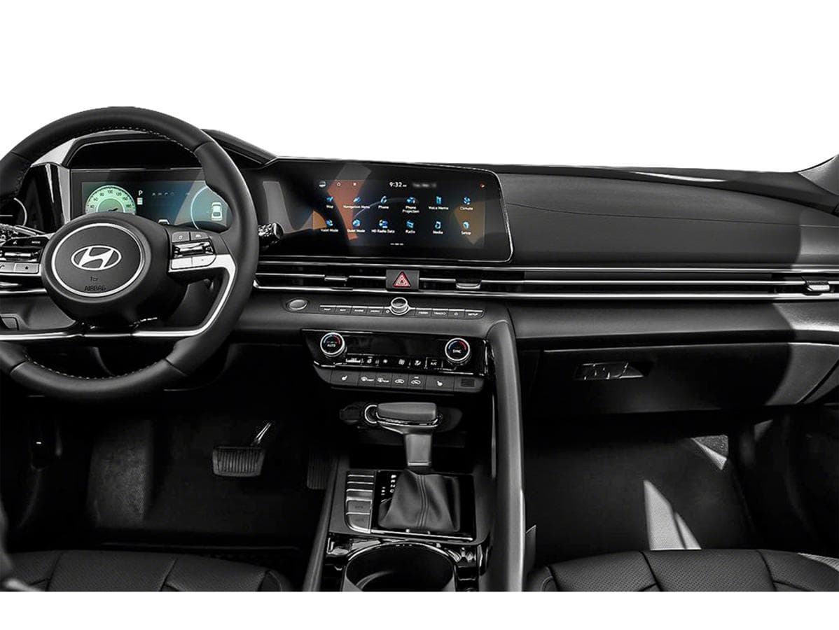 Hyundai Elantra 2025 — photo 4