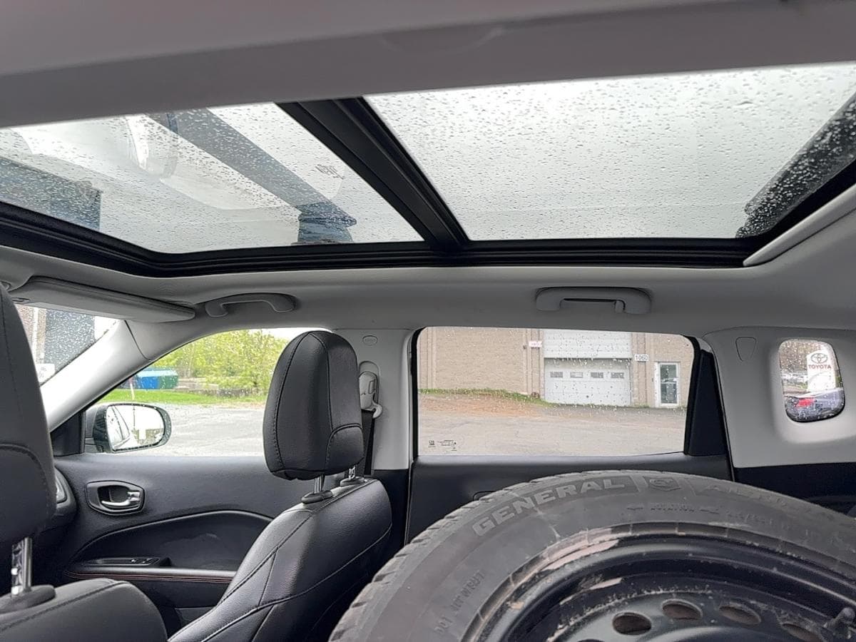 Jeep Compass 2019 — photo 10