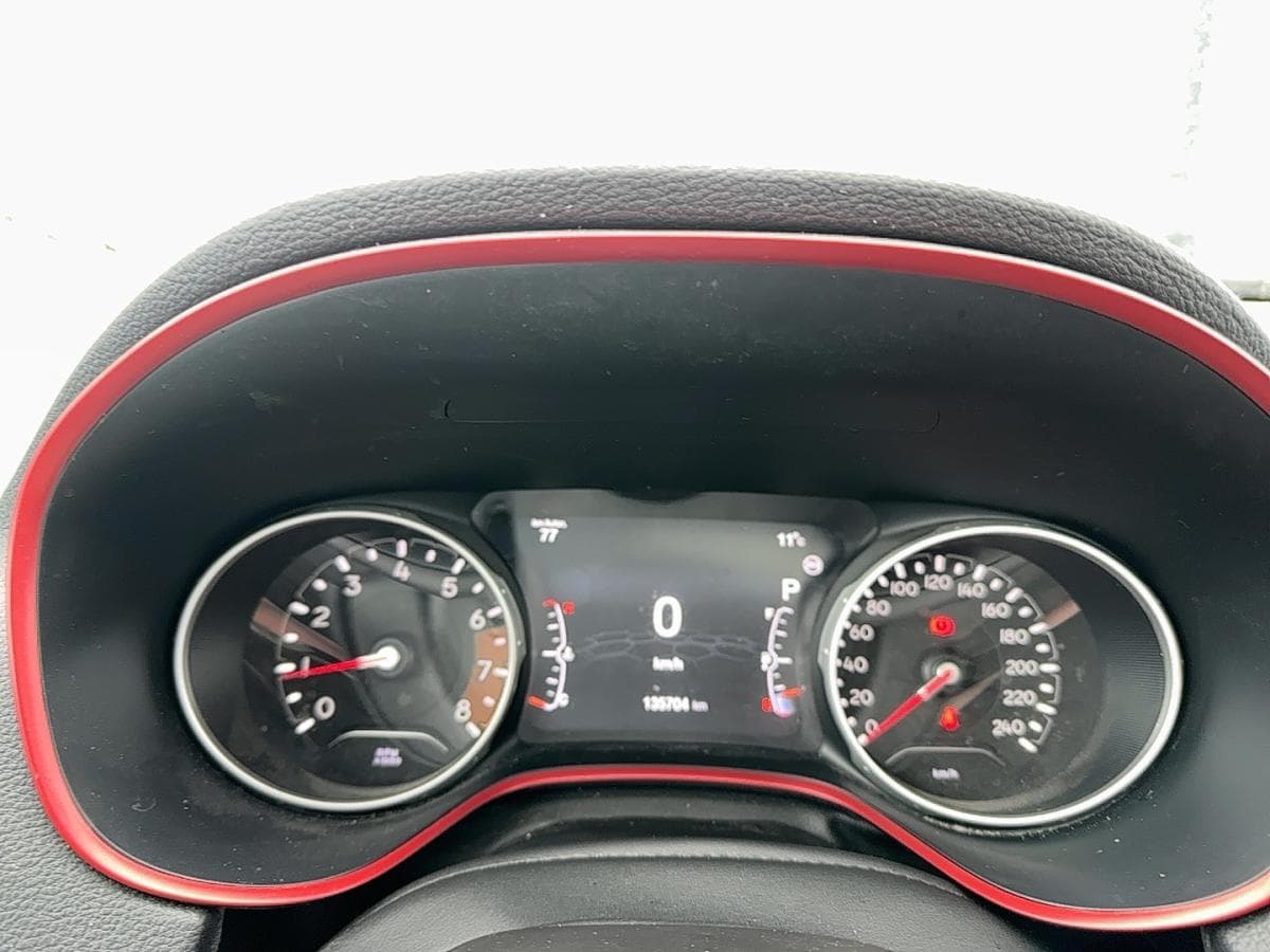Jeep Compass 2019 — photo 18