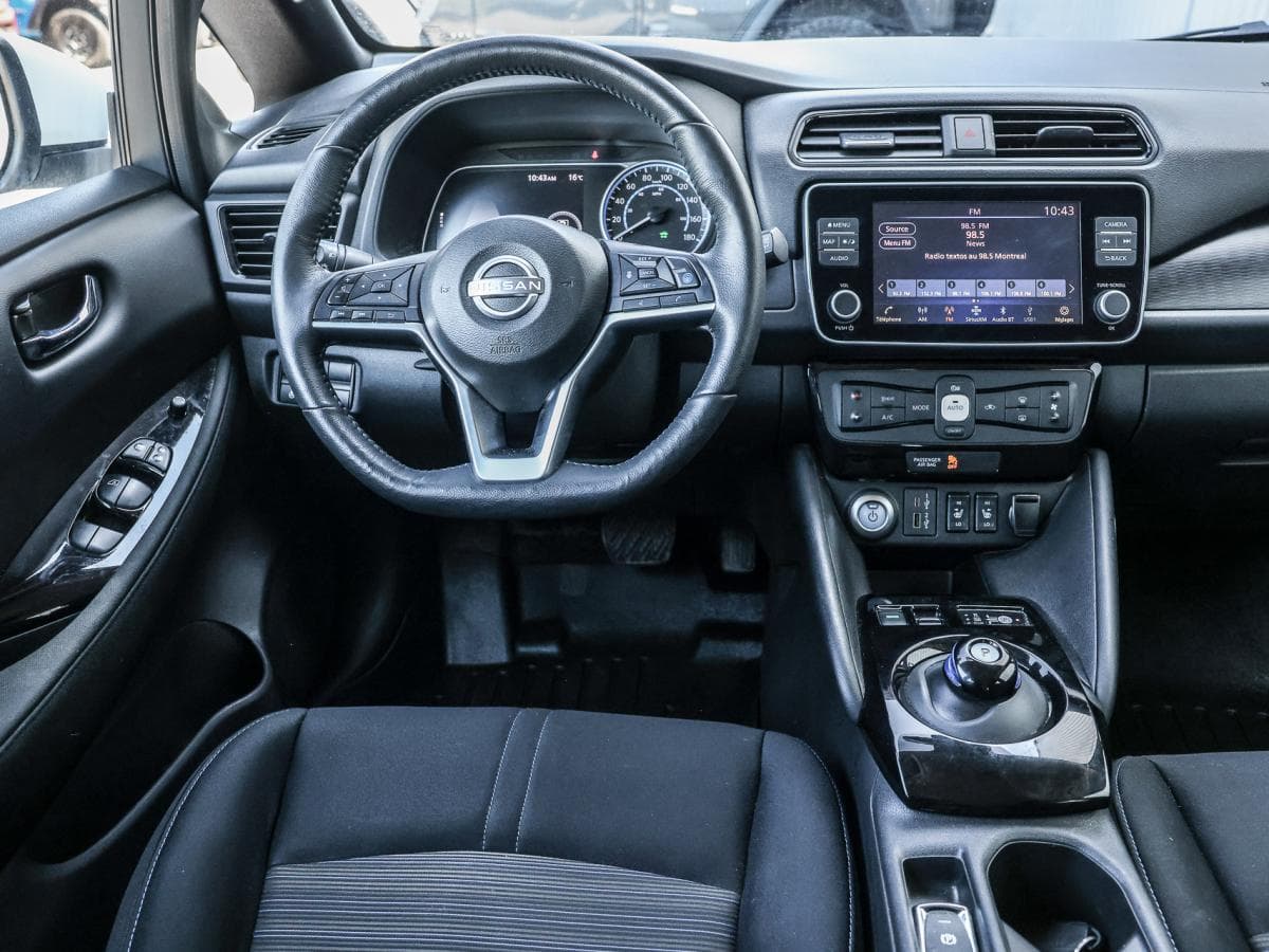 Nissan LEAF 2024 — photo 10