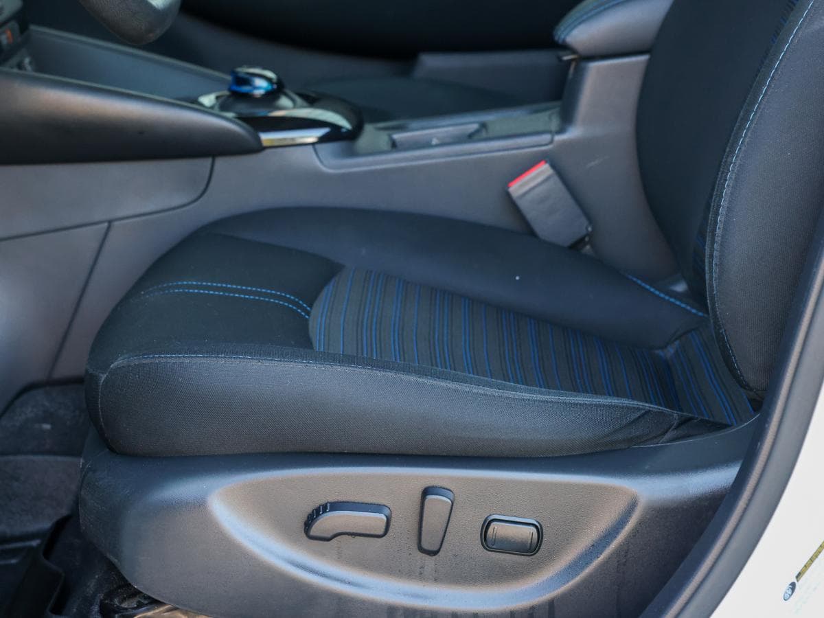 Nissan LEAF 2024 — photo 19