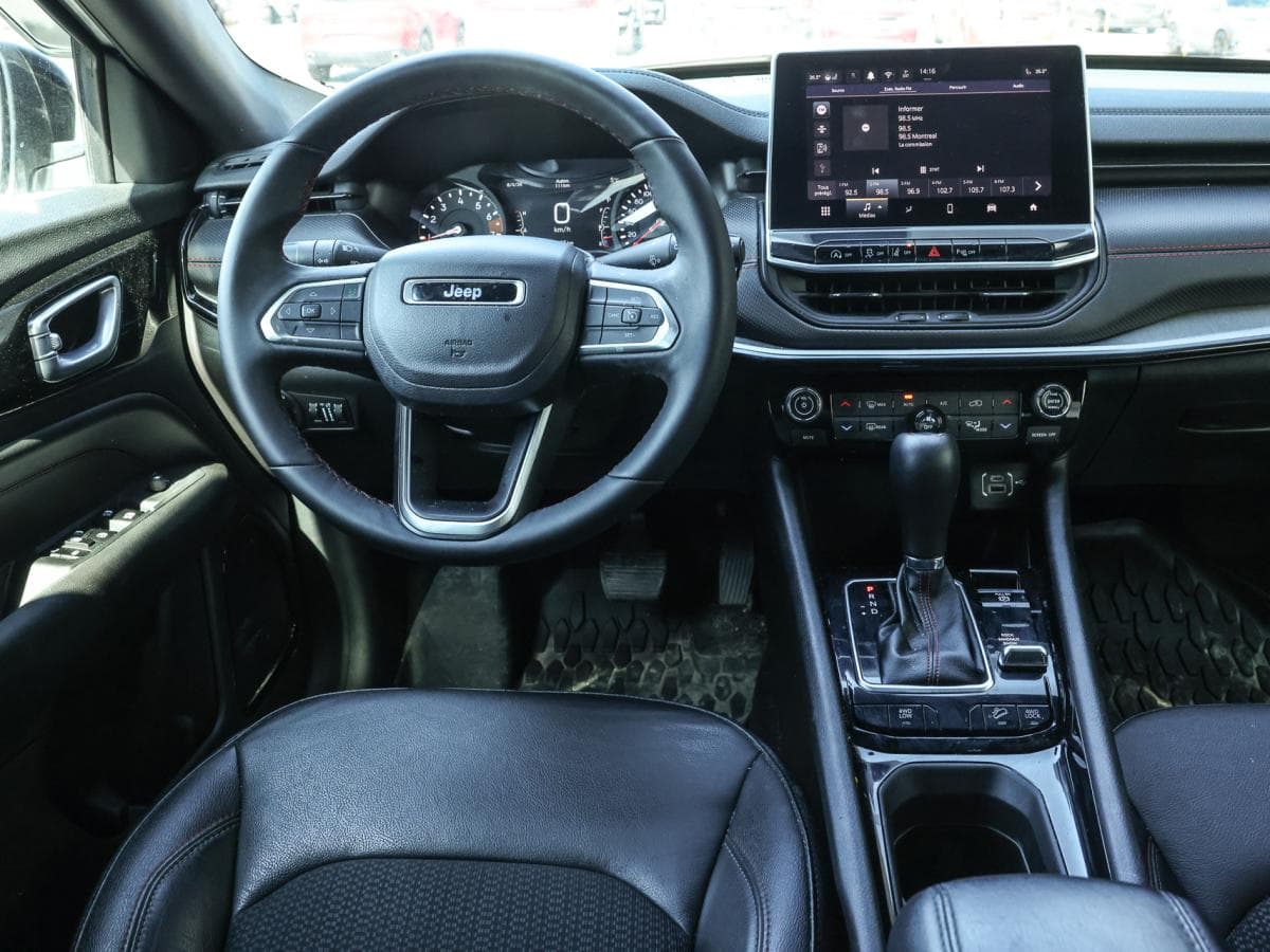 Jeep Compass 2025 — photo 12