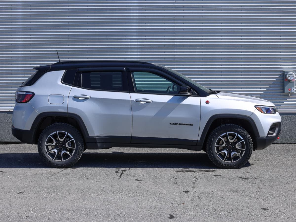 Jeep Compass 2025 — photo 2