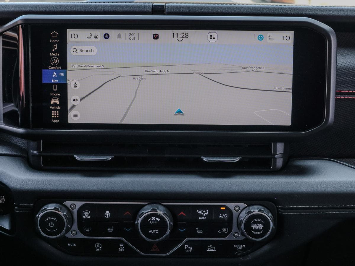 Jeep Wrangler 2024 — photo 16