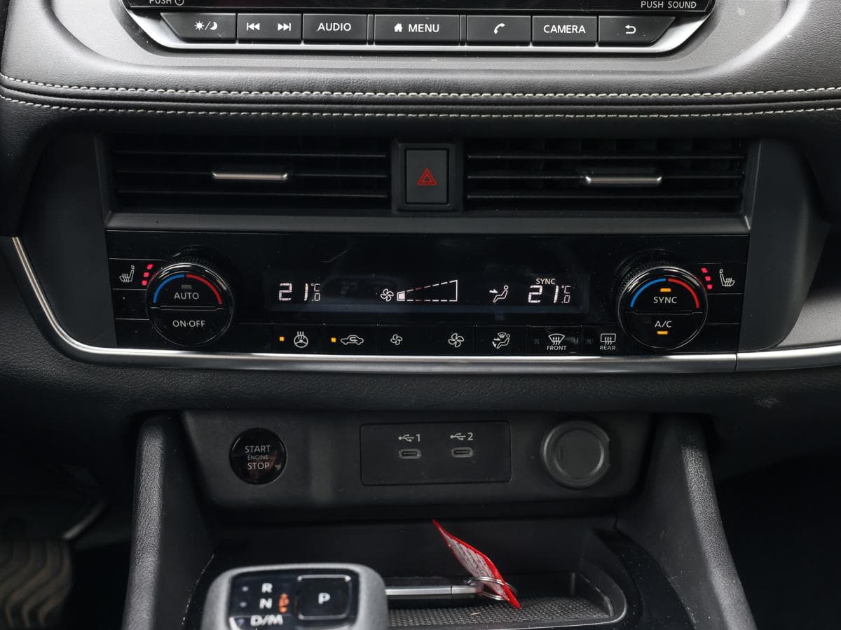 Nissan Rogue 2024 — photo 12
