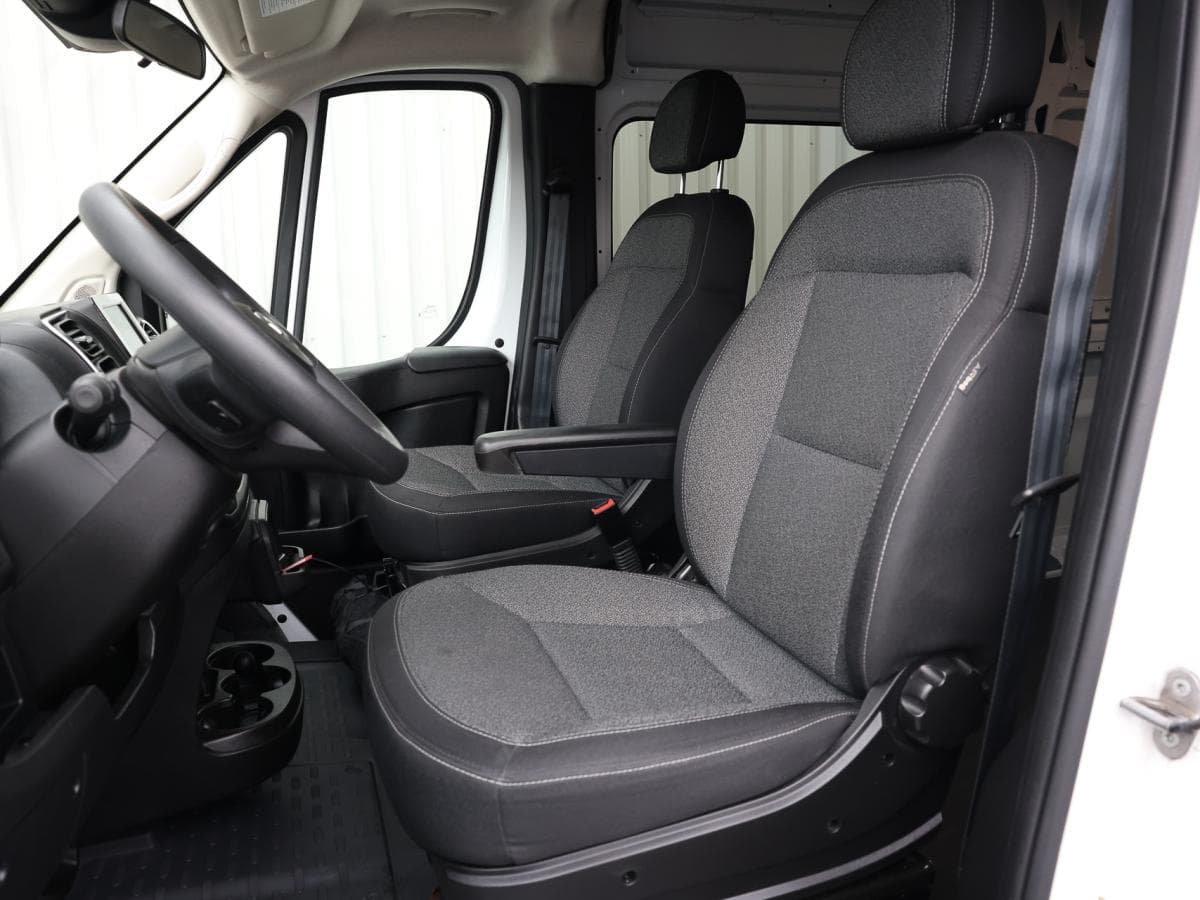 RAM ProMaster Cargo Van 2025 — photo 20