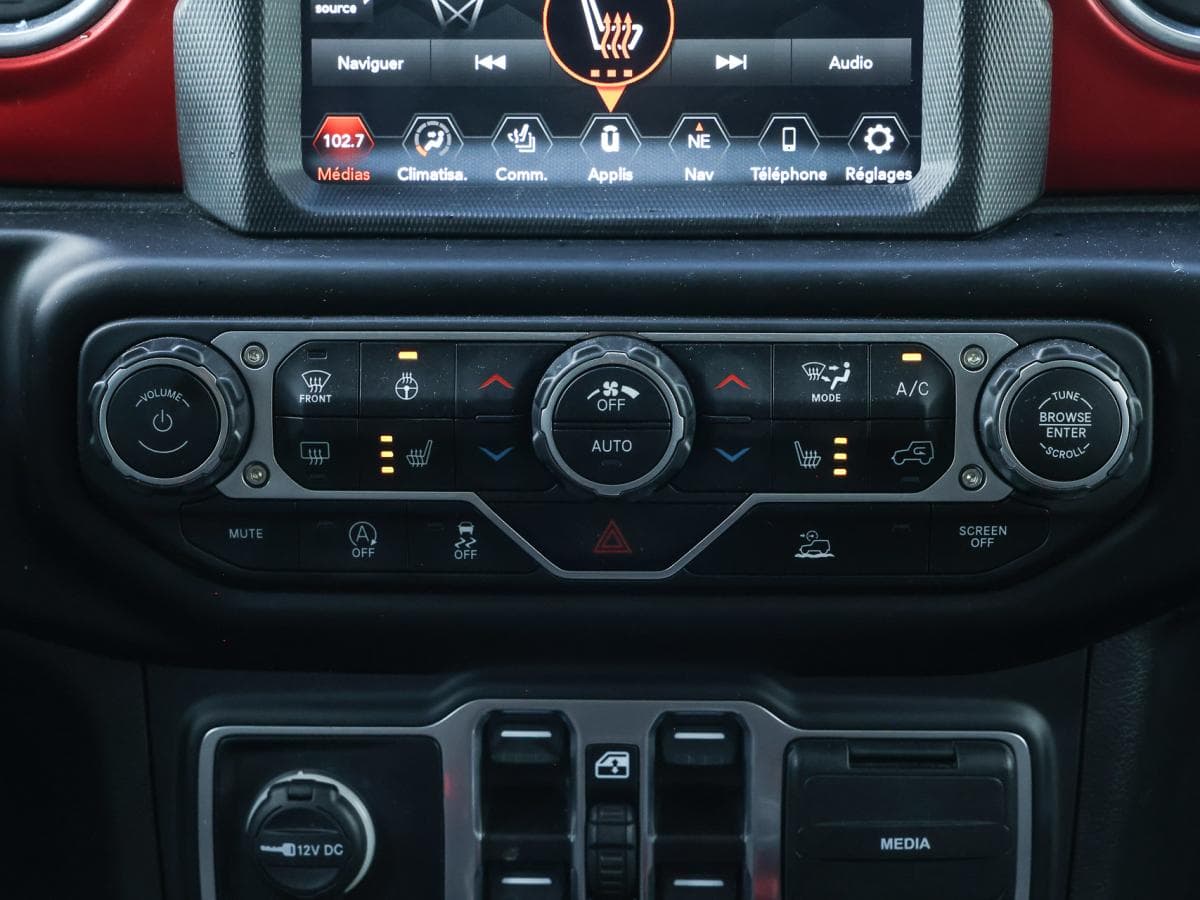 Jeep Wrangler 4 Door 2023 — photo 16
