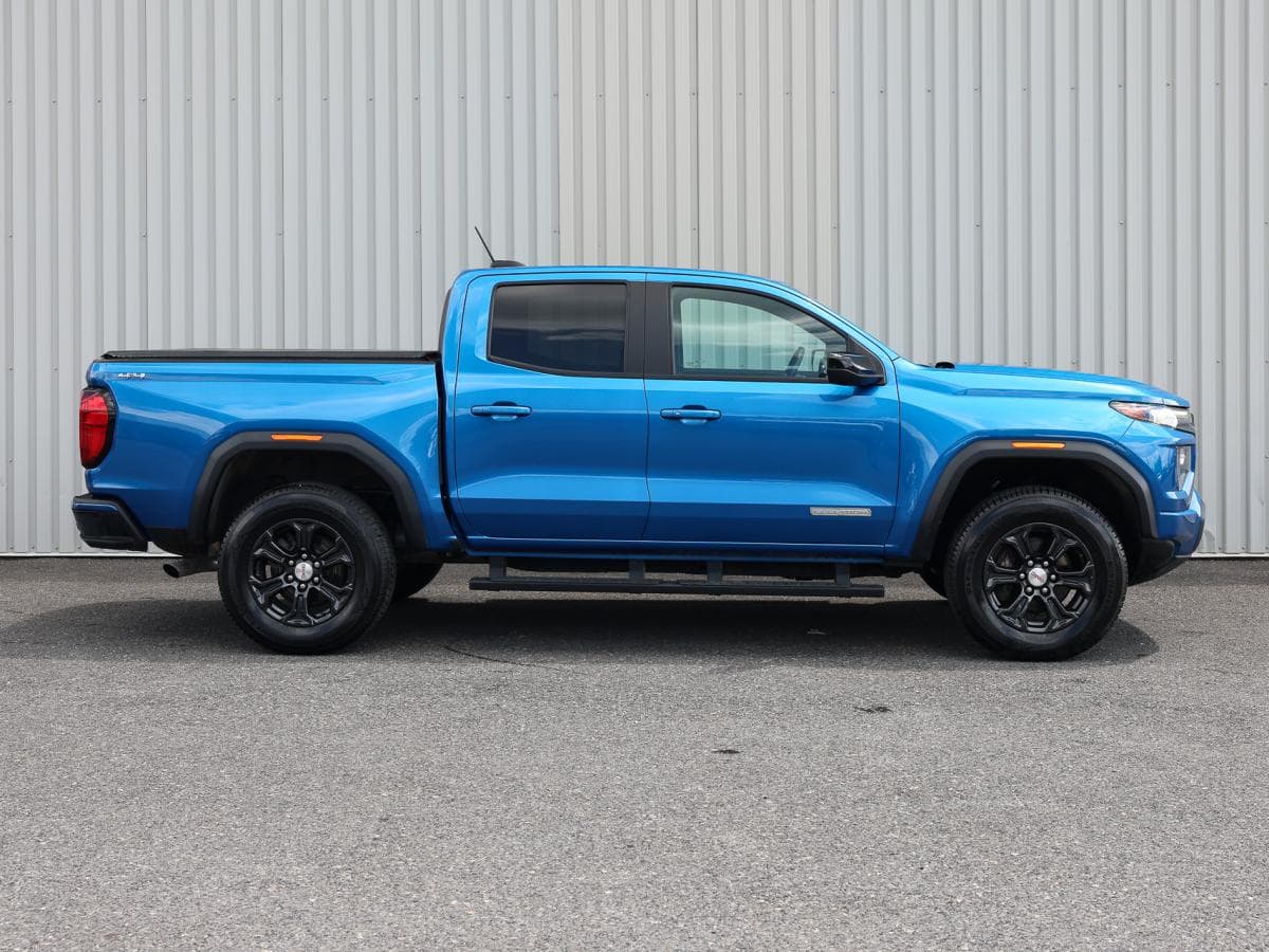 GMC Canyon 2024 — photo 2
