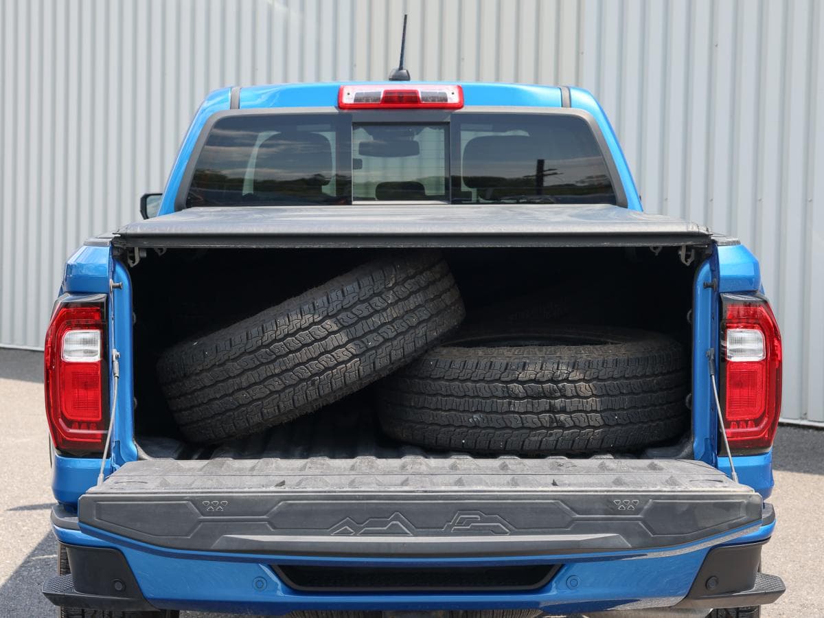 GMC Canyon 2024 — photo 9
