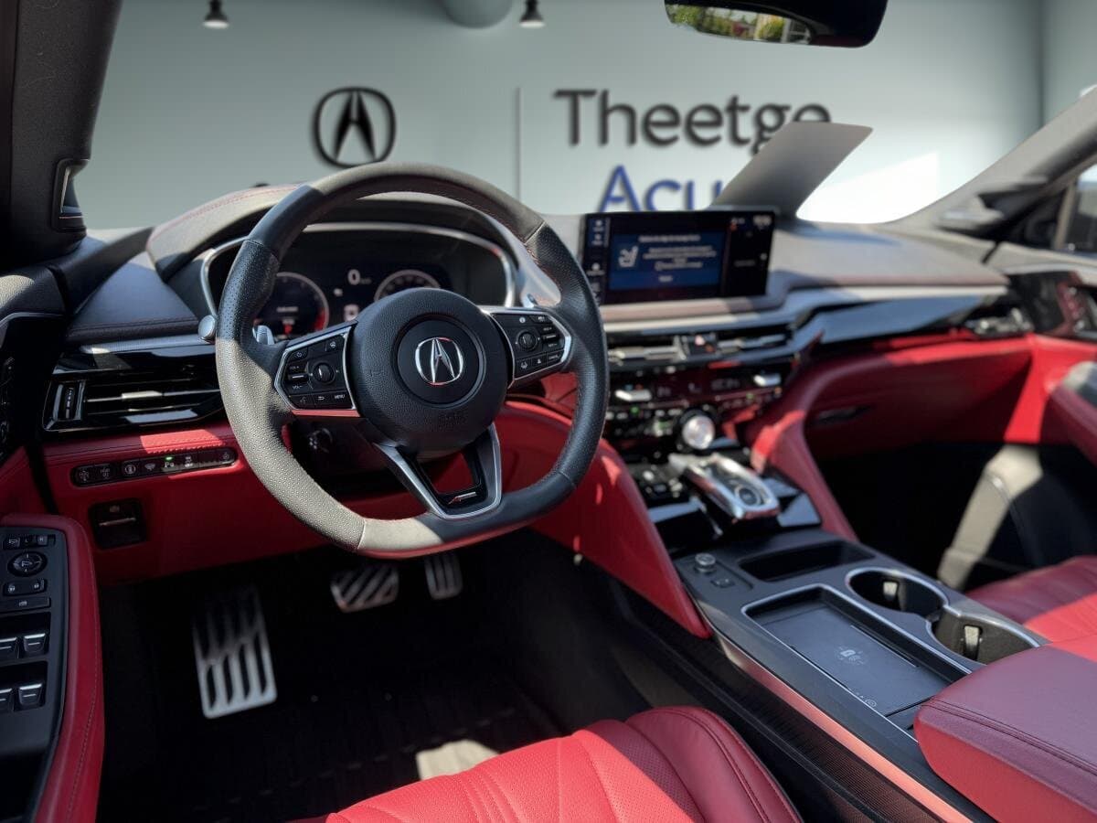 Acura MDX 2025 — photo 12
