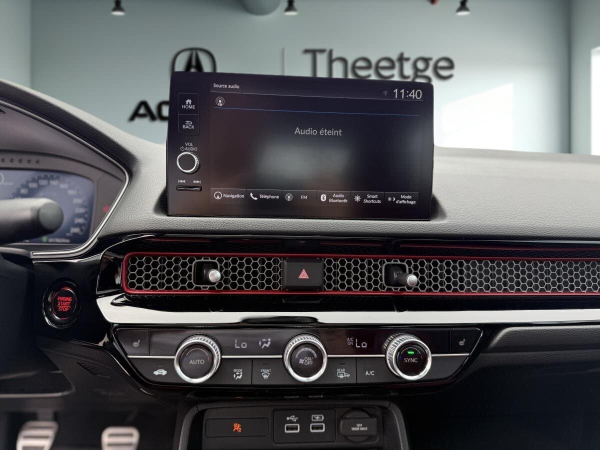 Honda Civic 2024 — photo 17