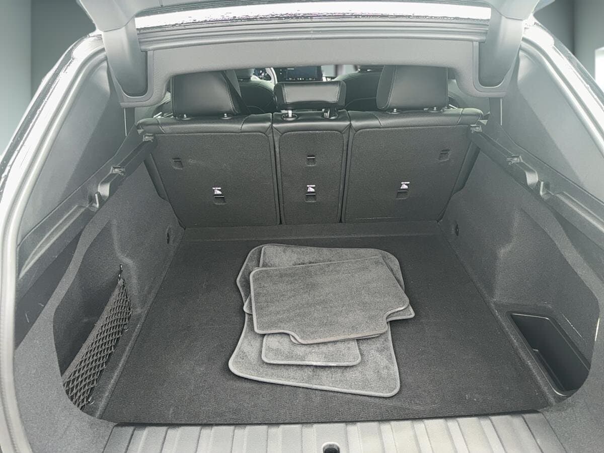 BMW X2 2025 — photo 16