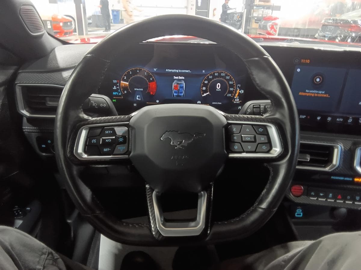 Ford Mustang 2025 — photo 16