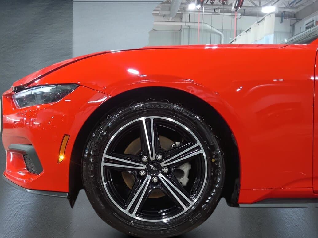 Ford Mustang 2025 — photo 7