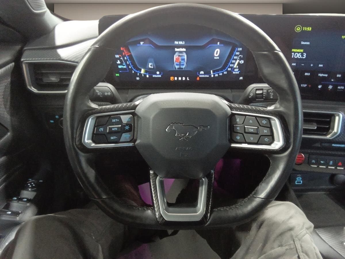 Ford Mustang 2025 — photo 13